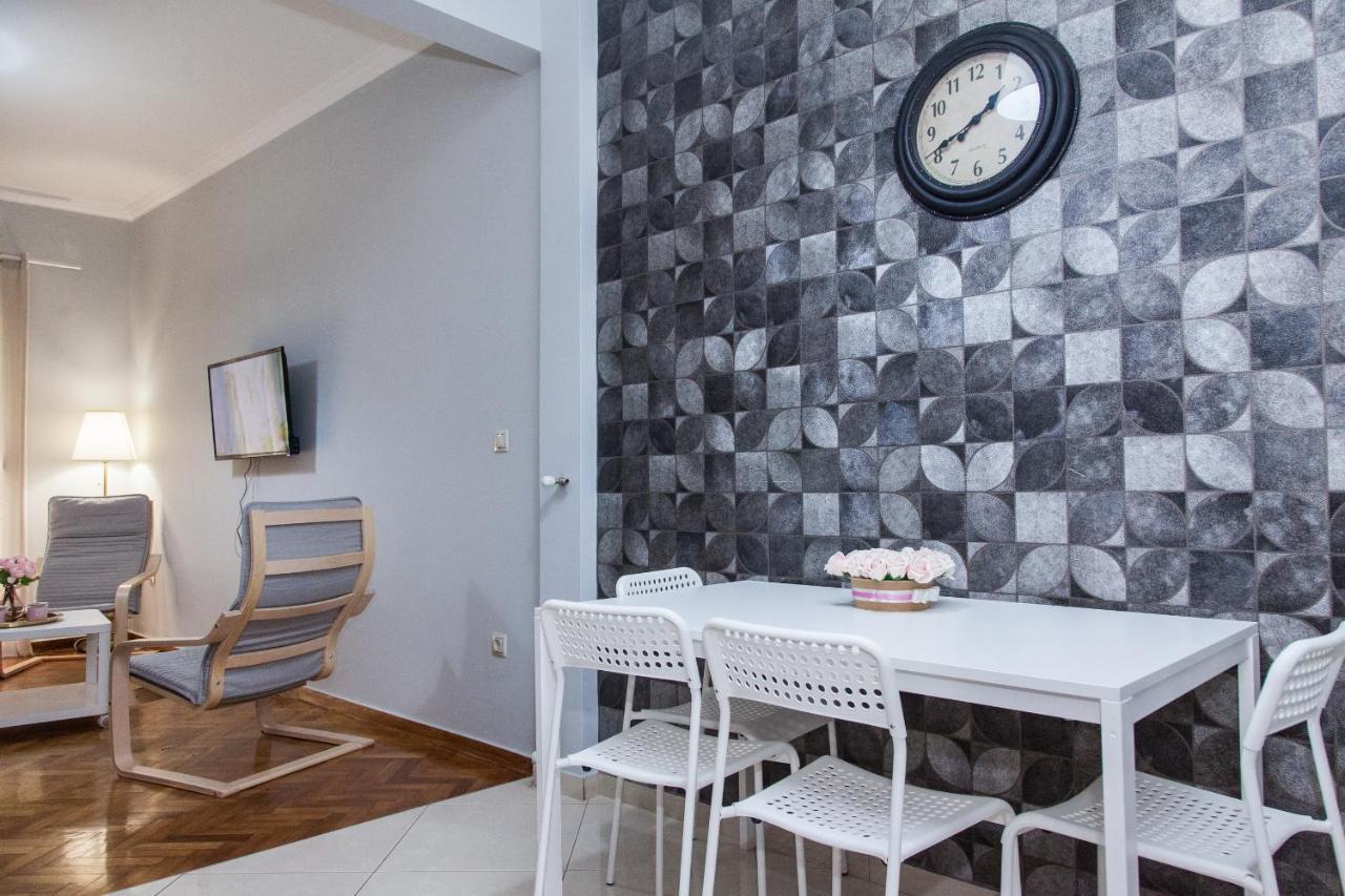 Beautiful New Decorated Apt In Athens Apartamento Exterior foto