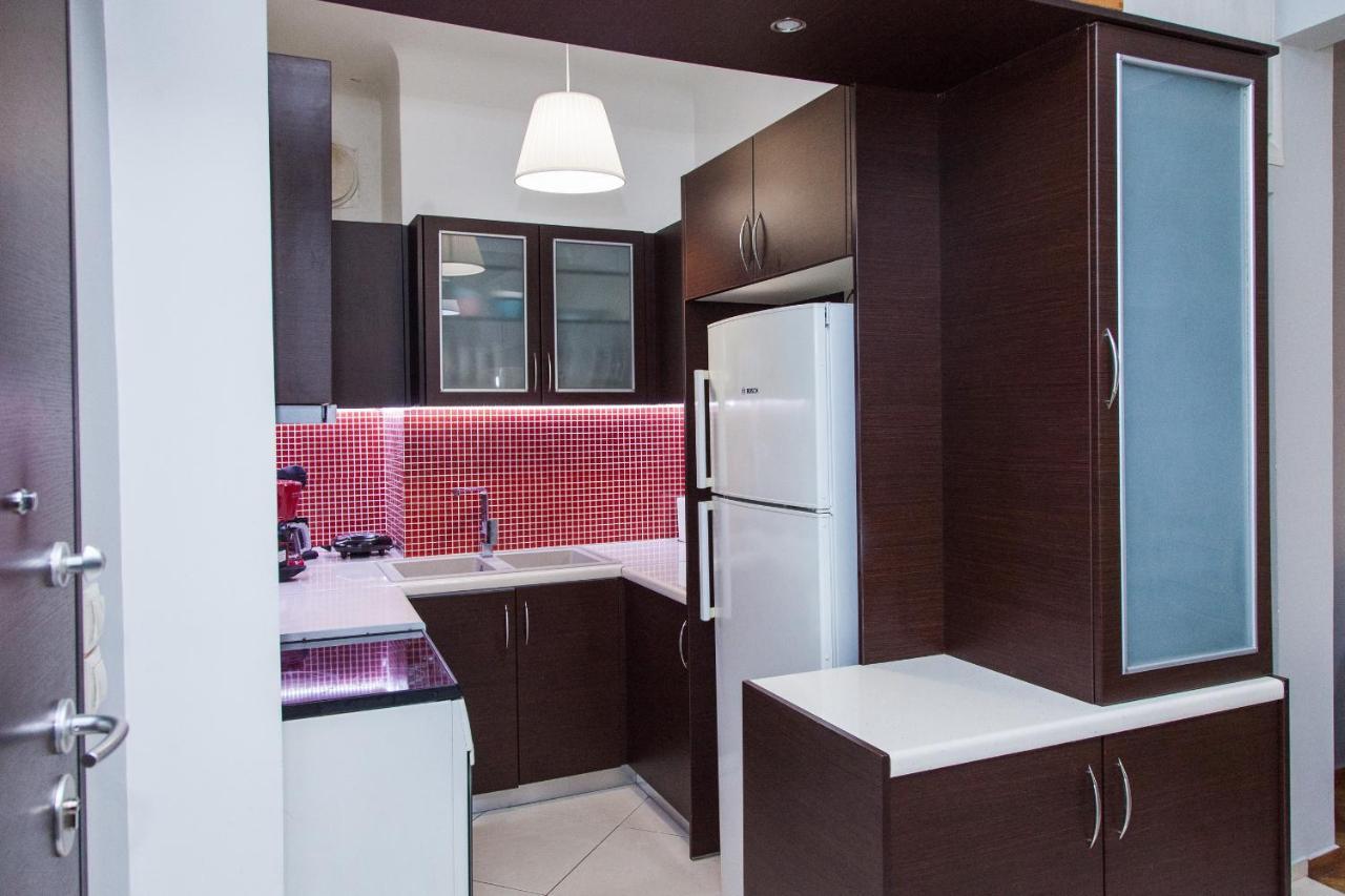 Beautiful New Decorated Apt In Athens Apartamento Exterior foto