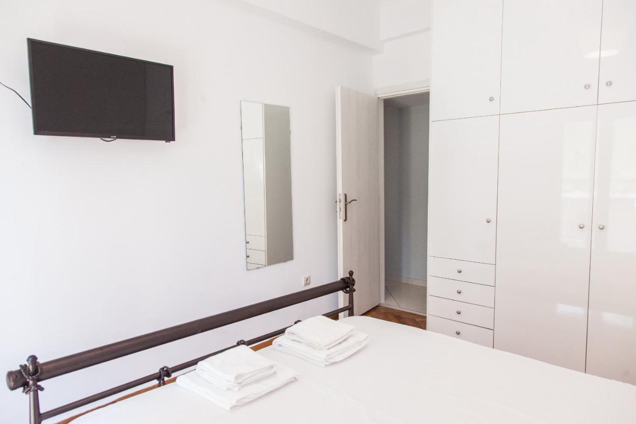 Beautiful New Decorated Apt In Athens Apartamento Exterior foto